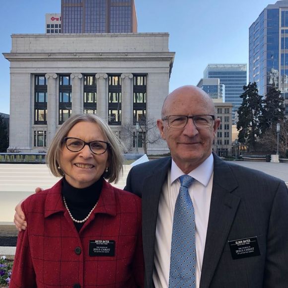 Meet your Posher, Deborah - Picture 1 of 1